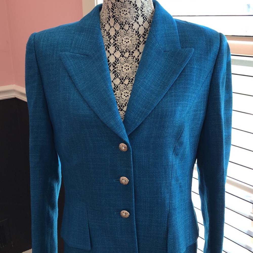 NWOT Escada for Neiman Marcus Blazer, 42 blue